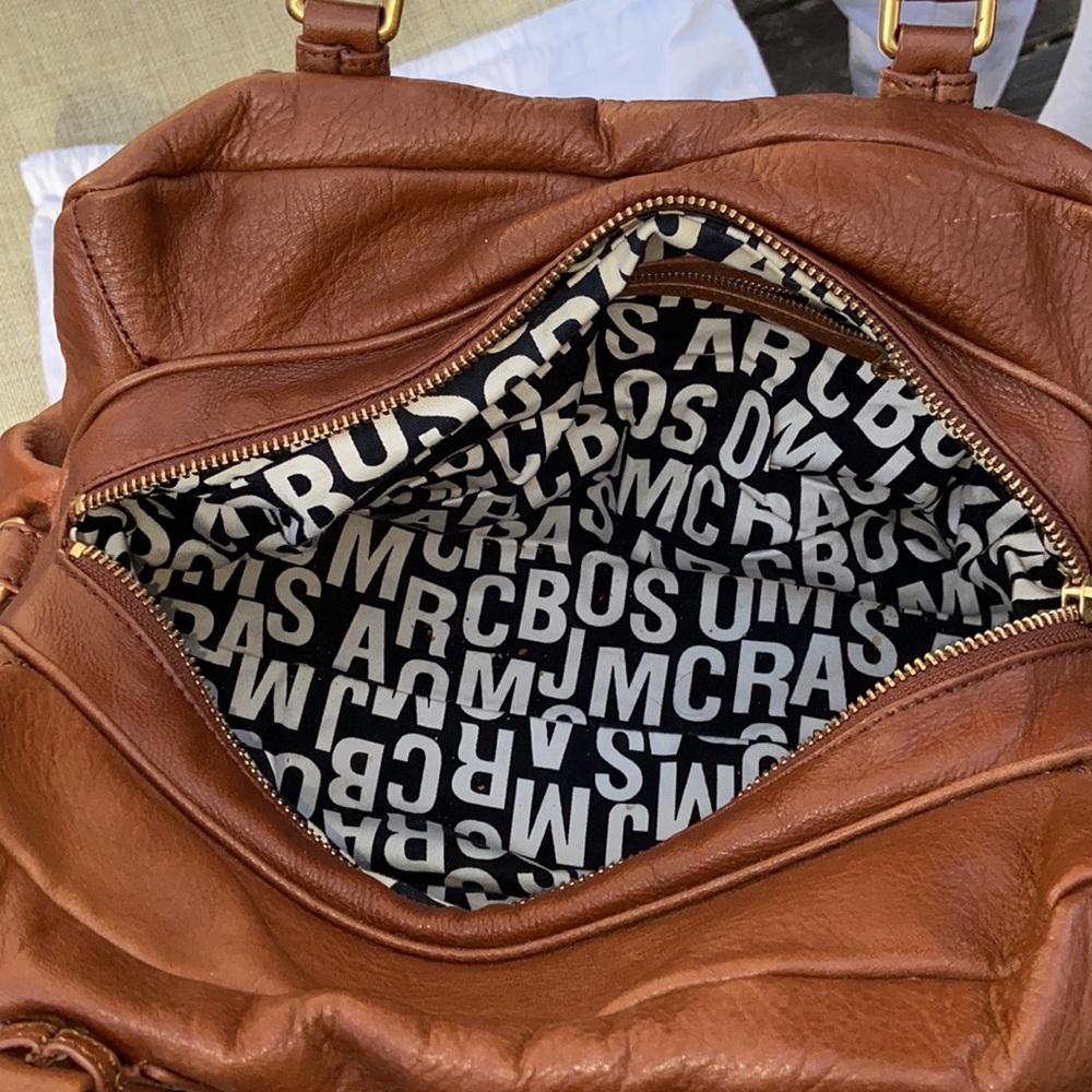 Marc Jacobs Cognac Brown Leather Shoulder Bag - Picture 14 of 16